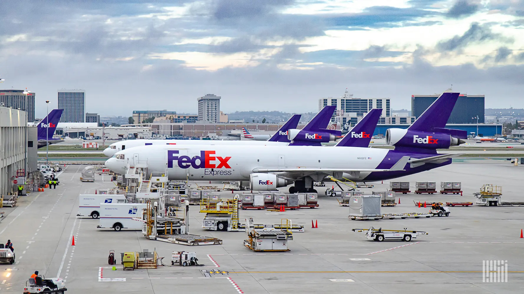 Fedex delivery